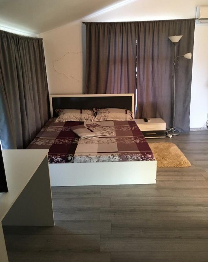 テキルギオルCasa Dorinaアパートメント エクステリア 写真